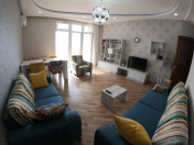Satılır 3 otaqlı 125 m2 yeni tikili Həzi Aslanov m.