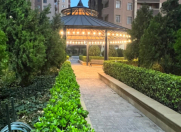 İcarəyə verilir 3 otaqlı 112 m2 yeni tikili 28 May m.