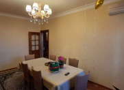 Satılır 4 otaqlı 115 m2 köhnə tikili 7 mkr