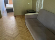 Satılır 2 otaqlı 45 m2 köhnə tikili Gənclik m.