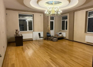 Satılır 3 otaqlı 125 m2 yeni tikili İnşaatçılar m.