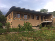 Satılır 7 otaqlı 339 m2 həyət evi Şəki