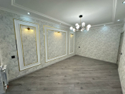 Satılır 2 otaqlı 60 m2 köhnə tikili Əhmədli m.