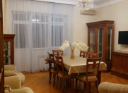 İcarəyə verilir 3 otaqlı 110 m2 yeni tikili Baku Mall