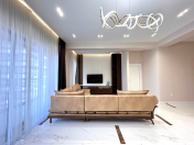 Satılır 4 otaqlı 157 m2 yeni tikili Ağ şəhər