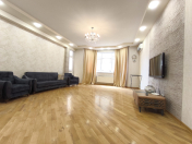 İcarəyə verilir 3 otaqlı 150 m2 yeni tikili Maliyyə Nazirliyi