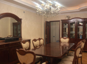 İcarəyə verilir 2 otaqlı 90 m2 yeni tikili Nizami m.