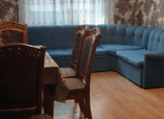 İcarəyə verilir 3 otaqlı 65 m2 köhnə tikili Xalqlar Dostluğu m.