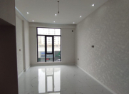 Satılır 2 otaqlı 62 m2 yeni tikili 28 May m.