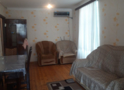 İcarəyə verilir 2 otaqlı 60 m2 köhnə tikili Nəriman Nərimanov m.