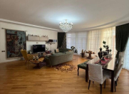 Satılır 3 otaqlı 156 m2 yeni tikili Şah İsmayıl Xətai m.