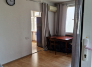 Satılır 1 otaqlı 40 m2 köhnə tikili Qara Qarayev m.