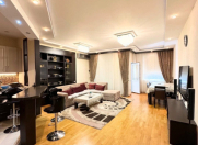 Satılır 3 otaqlı 140 m2 yeni tikili Ağ şəhər