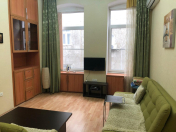 İcarəyə verilir 2 otaqlı 50 m2 köhnə tikili Qubernator parkı