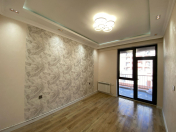 Satılır 3 otaqlı 61 m2 yeni tikili 28 May m.