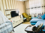 Satılır 2 otaqlı 65 m2 köhnə tikili Həzi Aslanov