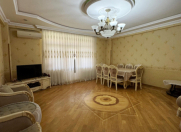 İcarəyə verilir 3 otaqlı 142 m2 yeni tikili Gənclik m.