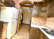 Satılır 3 otaqlı 96 m2 köhnə tikili Gənclik m.