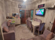 Satılır 3 otaqlı 50 m2 köhnə tikili 1 mkr