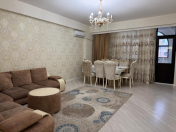 İcarəyə verilir 4 otaqlı 140 m2 yeni tikili Gənclik m.