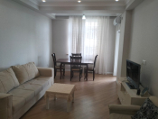 İcarəyə verilir 2 otaqlı 70 m2 yeni tikili Gənclik m.