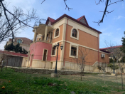 Satılır 6 otaqlı 400 m2 villa Badamdar