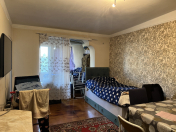 Satılır 1 otaqlı 35 m2 köhnə tikili Yasamal r.