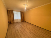 Satılır 2 otaqlı 60 m2 köhnə tikili 28 May m.