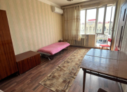 İcarəyə verilir 2 otaqlı 40 m2 köhnə tikili 3 mkr