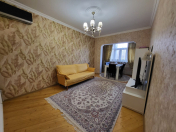 Satılır 3 otaqlı 90 m2 köhnə tikili Xətai r.