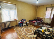 Satılır 1 otaqlı 45 m2 köhnə tikili 28 May m.