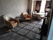 Satılır 4 otaqlı 110 m2 köhnə tikili Həzi Aslanov m.