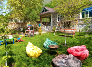 İcarəyə verilir 4 otaqlı 120 m2 yeni tikili Qəbələ