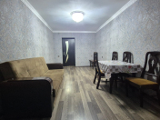 Satılır 2 otaqlı 60 m2 köhnə tikili Suraxanı r.