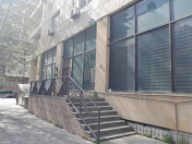 Satılır 4 otaqlı 163 m2 obyekt 28 Mall