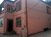 Satılır 9 otaqlı 226 m2 həyət evi Y.Günəşli