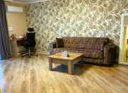 Satılır 2 otaqlı 50 m2 köhnə tikili Rusiya səfirliyi