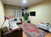 Satılır 2 otaqlı 55 m2 köhnə tikili Memar Əcəmi m.