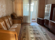 Satılır 2 otaqlı 44 m2 köhnə tikili Qara Qarayev m.