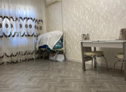 Satılır 2 otaqlı 65 m2 köhnə tikili Xalqlar Dostluğu m.