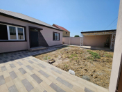 Satılır 3 otaqlı 100 m2 həyət evi Saray