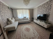 Satılır 3 otaqlı 80 m2 köhnə tikili İnşaatçılar m.