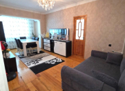 Satılır 2 otaqlı 70 m2 köhnə tikili Xalqlar Dostluğu m.