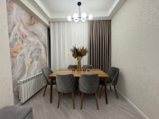 Satılır 3 otaqlı 90 m2 yeni tikili 28 May m.