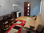 Satılır 3 otaqlı 50 m2 köhnə tikili İnşaatçılar m.