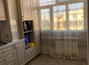 Satılır 2 otaqlı 51 m2 köhnə tikili Xalqlar Dostluğu m.