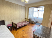 İcarəyə verilir 2 otaqlı 70 m2 köhnə tikili 5 mkr