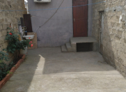 İcarəyə verilir 2 otaqlı 90 m2 köhnə tikili Köhnə Günəşli