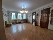 İcarəyə verilir 4 otaqlı 230 m2 ofis Nəriman Nərimanov m.