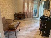 Satılır 2 otaqlı 58.9 m2 köhnə tikili Memar Əcəmi m.